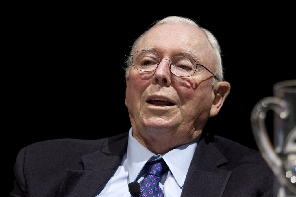 Charlie Munger: Most People Stop Too Soon—Meet This Wealth Milestone and It All Gets Easier