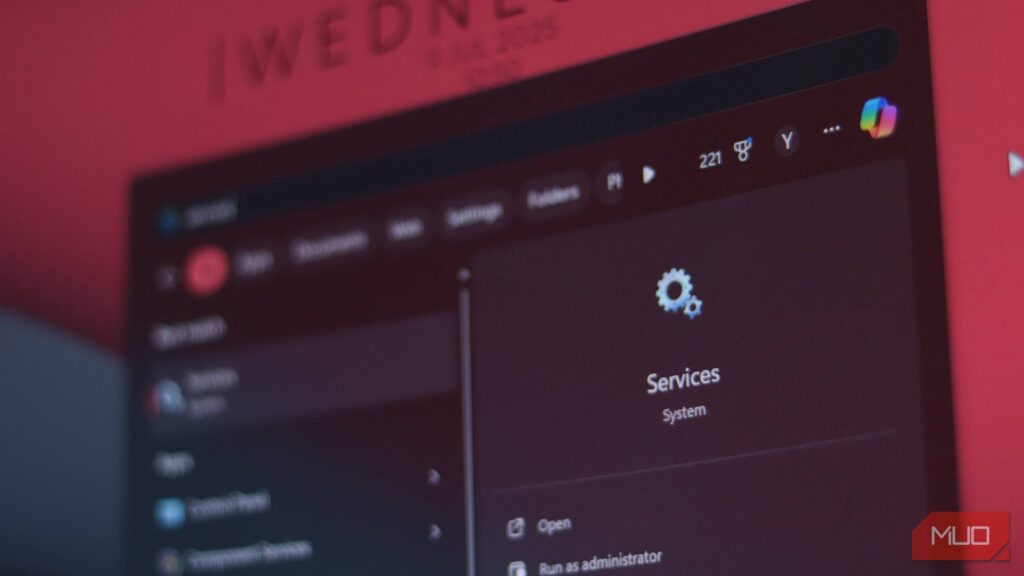 Whatever you do, don&rsquo;t disable these 11 Windows services